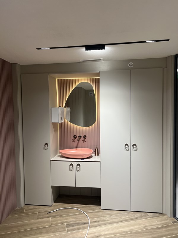 Pelin Üstüner Dermatoloji Kliniği